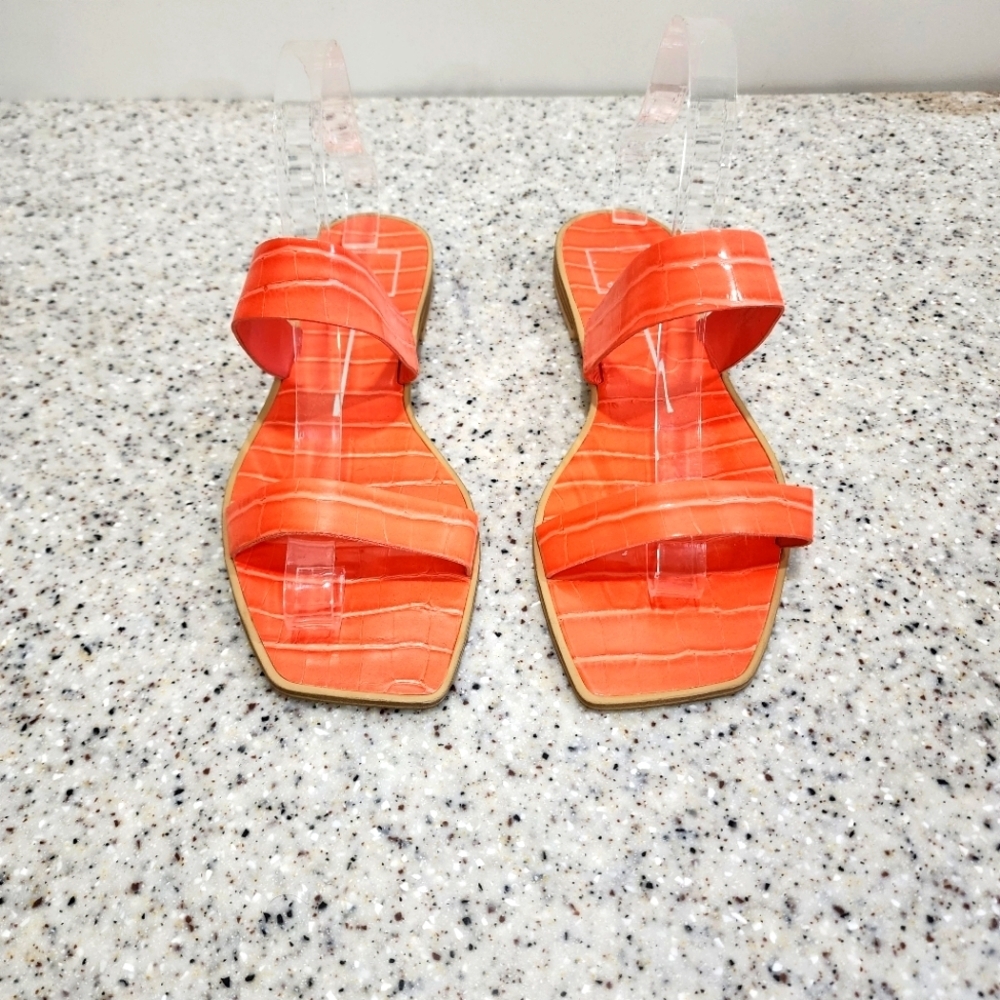 Dolce Vita Isaac Sandals Size 8.5 Orange/Salmon Low Heel